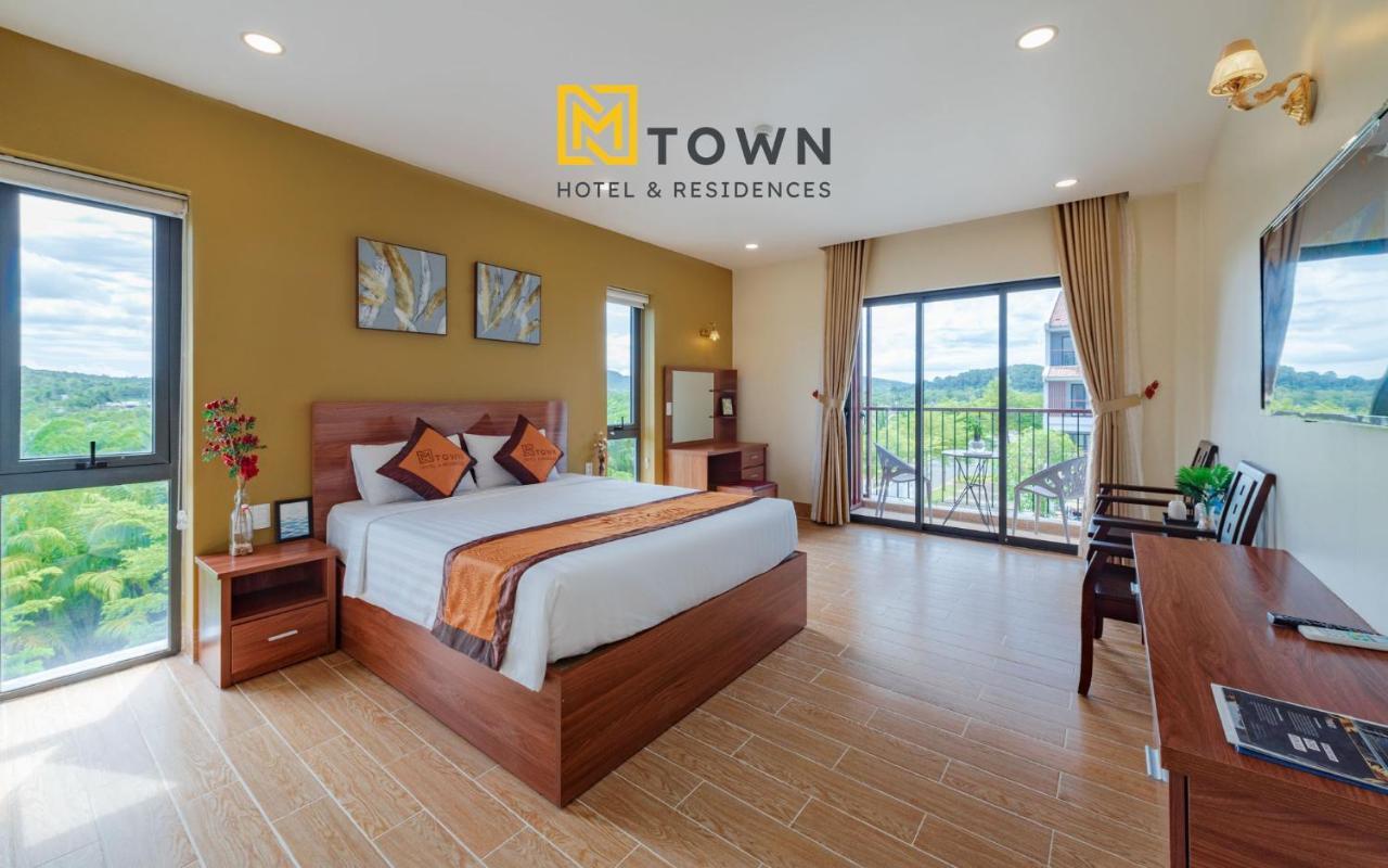 Mtown Hotel & Residences Phu Quoc - Long Beach Centre Kültér fotó