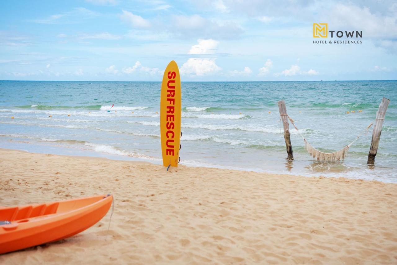 Mtown Hotel & Residences Phu Quoc - Long Beach Centre Kültér fotó